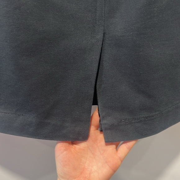 Black tailored short skirt - Picture 10 of 10